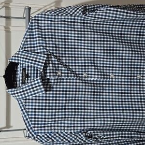 Banana Republic Slim Fit Medium Non Iron Dress Shirt